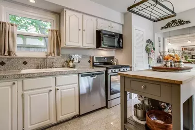 6043 Llano Avenue, Dallas, TX 75206 - Photo 10