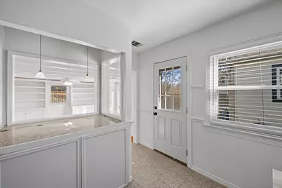6043 Llano Avenue, Dallas, TX 75206 - Photo 14