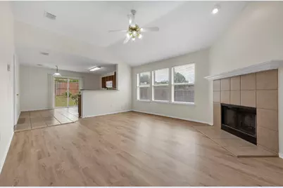 9237 Monument Court, Fort Worth, TX 76244 - Photo 4