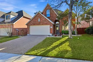2917 Waterford Dr, Irving, TX 75063 - Photo 2