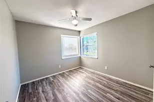 6036 Maple Leaf Dr, Arlington, TX 76017 - Photo 2