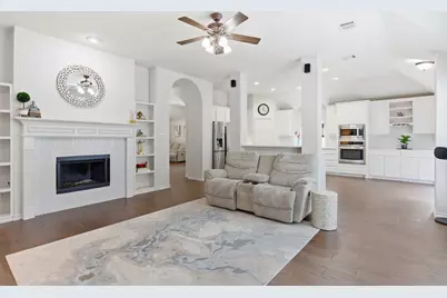 1503 Glade Point Drive, Coppell, TX 75019 - Photo 4