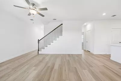 3289 Mint Springs Street, Fort Worth, TX 76179 - Photo 6