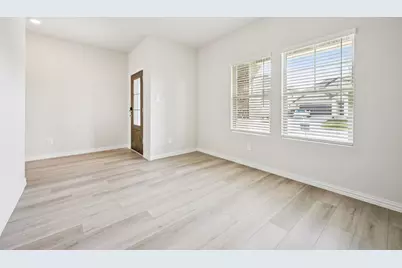 3256 Mint Springs Street, Fort Worth, TX 76179 - Photo 8