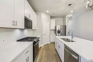 3225 Scorpion Ln, Fort Worth, TX 76179 - Photo 4