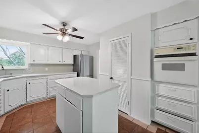 928 E Bear Creek Road, Glenn Heights, TX 75154 - Photo 14