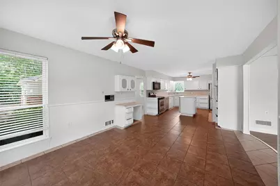 928 E Bear Creek Road, Glenn Heights, TX 75154 - Photo 12