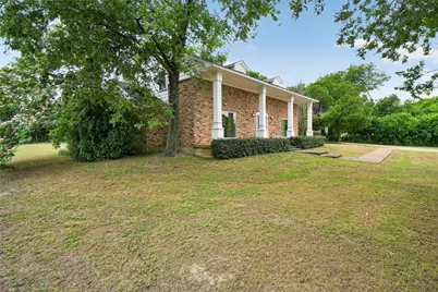 928 E Bear Creek Road, Glenn Heights, TX 75154 - Photo 4