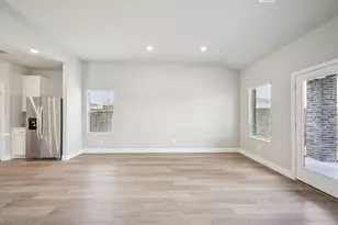 3201 Romero Plz, Fort Worth, TX 76179 - Photo 10