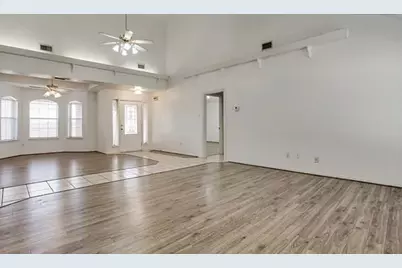 2625 Cheyenne, Crowley, TX 76036 - Photo 4