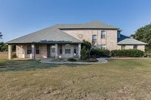 2625 Cheyenne, Crowley, TX 76036 - Photo 2
