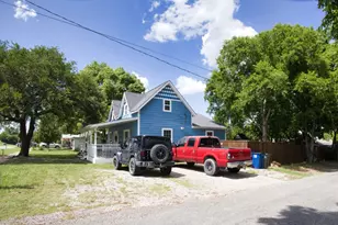 379 S John Douglas Rd, Van Alstyne, TX 75495 - Photo 2