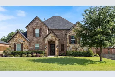 511 Oak Forest Court, Kennedale, TX 76060 - Photo 2