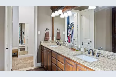 511 Oak Forest Court, Kennedale, TX 76060 - Photo 16