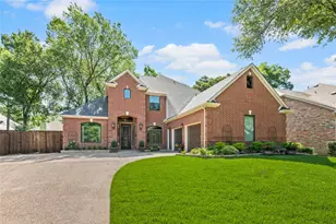 820 Glen Garry Dr, Flower Mound, TX 75022 - Photo 1