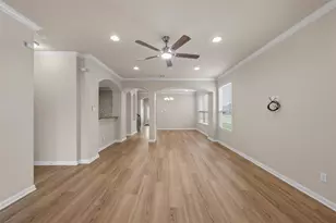 10860 Burnham Dr, Waco, TX 76708 - Photo 6