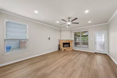 10860 Burnham Drive, Waco, TX 76708 - Photo 12