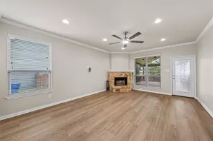 10860 Burnham Dr, Waco, TX 76708 - Photo 12