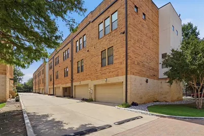 644 E Bluff Street, Fort Worth, TX 76102 - Photo 28