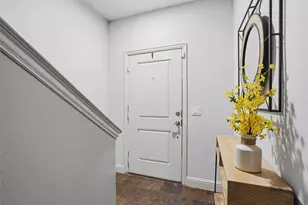 644 E Bluff St, Fort Worth, TX 76102 - Photo 22