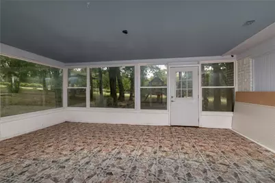 1517 Oakridge Court W, Azle, TX 76020 - Photo 24