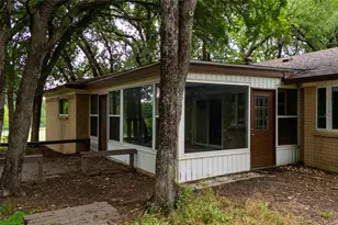 1517 Oakridge Ct W, Azle, TX 76020 - Photo 40