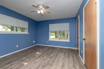 1517 Oakridge Court W, Azle, TX 76020 - Photo 30