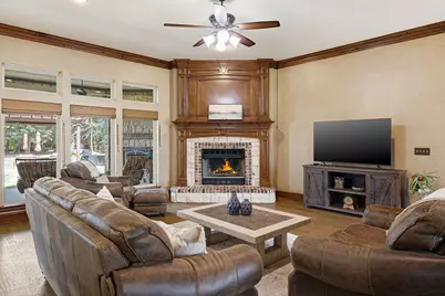 6701 Blackjack Oaks Road, Aubrey, TX 76227 - Photo 8