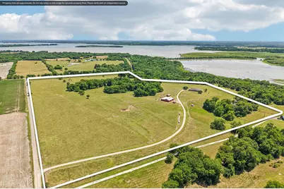 346 SE County Road 0090, Powell, TX 75153 - Photo 2