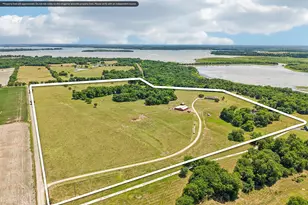 346 SE County Road 0090, Powell, TX 75153 - Photo 2
