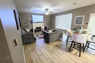 610 Juniper Dr, Arlington, TX 76018 - Photo 2