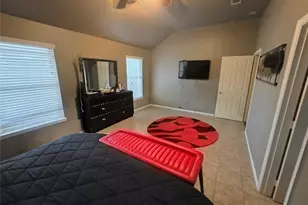610 Juniper Dr, Arlington, TX 76018 - Photo 8