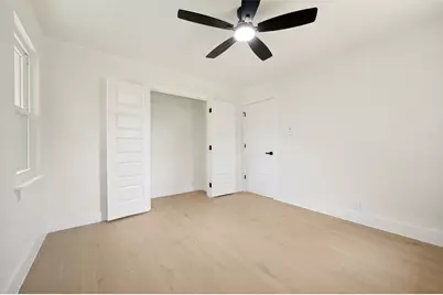 318 Parkwood Place, Lewisville, TX 75067 - Photo 12