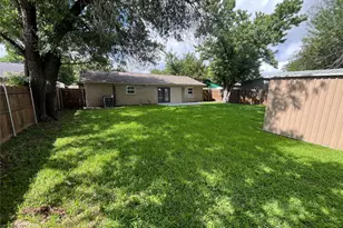 1009 Foxe Basin Dr, Garland, TX 75040 - Photo 18