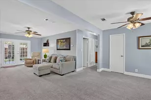 6200 Lalagray Ln, Watauga, TX 76148 - Photo 10