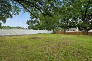 800 Lee Dr, Bedford, TX 76022 - Photo 28