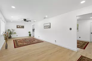 800 Lee Dr, Bedford, TX 76022 - Photo 12