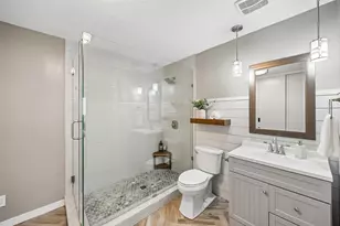 9235 Rolling Rock Ln, Dallas, TX 75238 - Photo 22