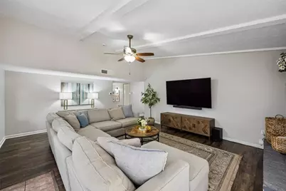 9235 Rolling Rock Lane, Dallas, TX 75238 - Photo 14