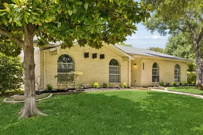 9235 Rolling Rock Lane, Dallas, TX 75238 - Photo 2