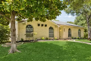 9235 Rolling Rock Ln, Dallas, TX 75238 - Photo 2
