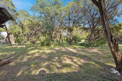 2805 Rockwood Drive, Granbury, TX 76048 - Photo 24