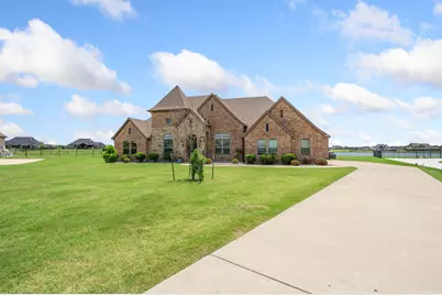 2255 Lake Estates Drive, Rockwall, TX 75032 - Photo 2