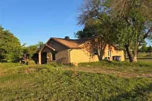 1100 Creek Bend Ln, Lucas, TX 75002 - Photo 2