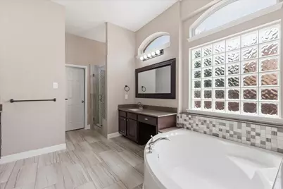 8412 Island Court, Fort Worth, TX 76137 - Photo 18