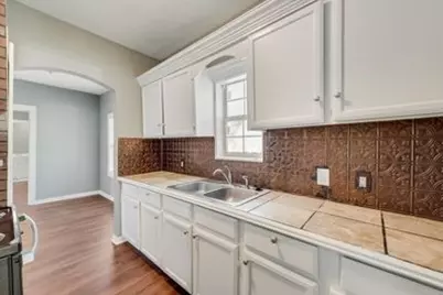 930 W Freeman Street, Sherman, TX 75092 - Photo 8