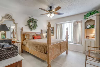 3929 Diamond Loch W, North Richland Hills, TX 76180 - Photo 32
