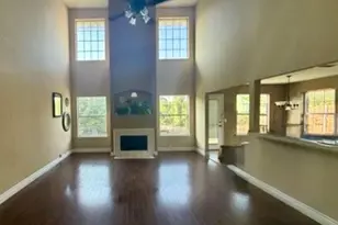 101 Silktree Ct, Lake Dallas, TX 75065 - Photo 4