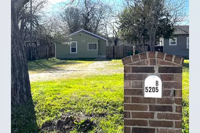 5205 Calloway Street #B, Sansom Park, TX 76114 - Photo 2