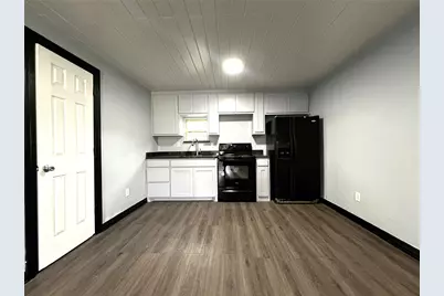 5205 Calloway Street #B, Sansom Park, TX 76114 - Photo 6